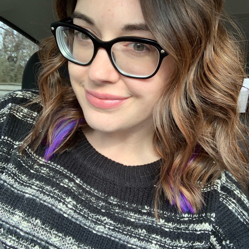 Meet your Posher, April